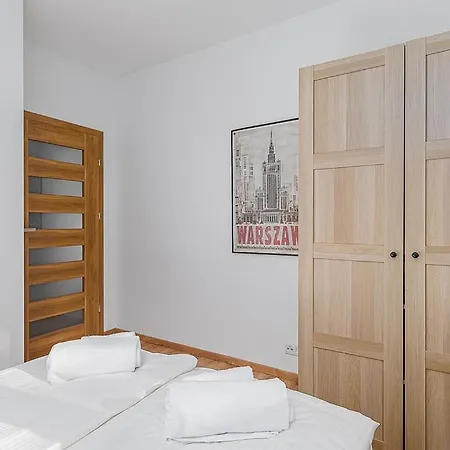 Kaliny Jedrusik 6 By Nyx