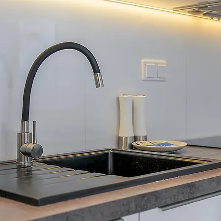 Kaliny Jedrusik 6 By Nyx * Varşova