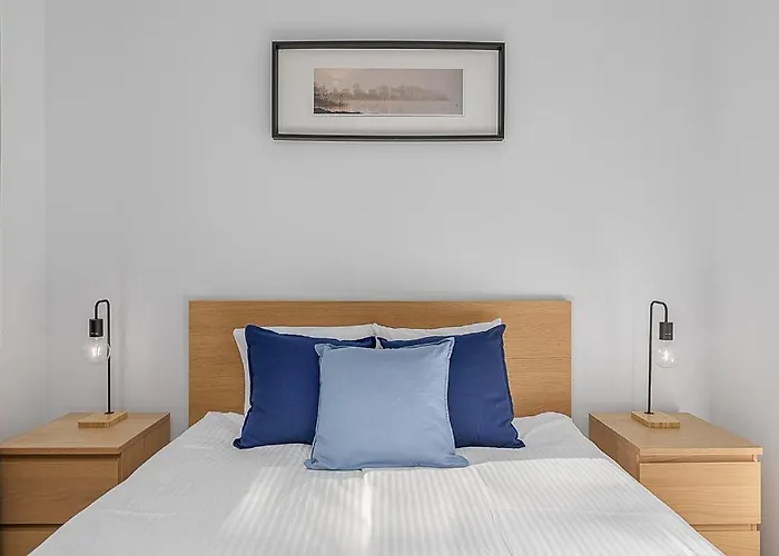 Kaliny Jedrusik 6 By Nyx Varsó