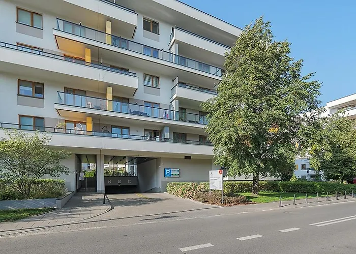 Kaliny Jedrusik 6 By Nyx * Varsó